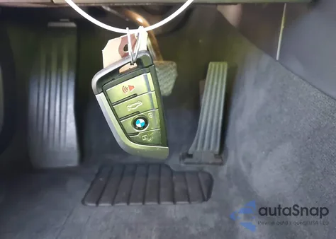 2018 BMW 540I I z USA, uszkodzony, nr VIN WBAJE5C50JWA94051